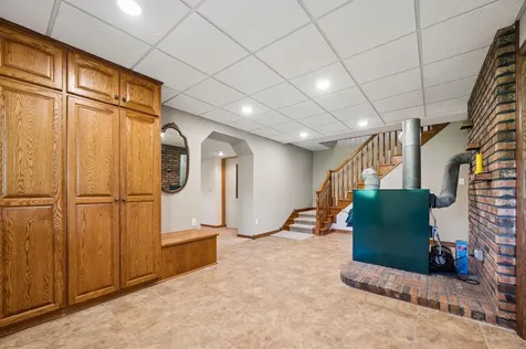6897 95th Avenue SE Clear Lake MN 55319