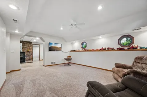 6897 95th Avenue SE Clear Lake MN 55319