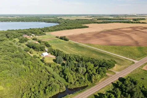 6897 95th Avenue SE Clear Lake MN 55319