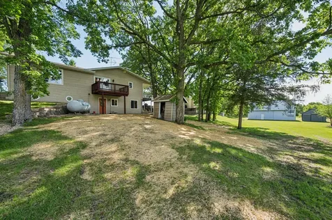 6897 95th Avenue SE Clear Lake MN 55319