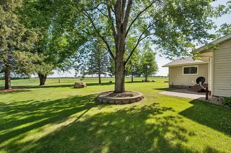 6897 95th Avenue SE Clear Lake MN 55319