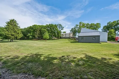 6897 95th Avenue SE Clear Lake MN 55319
