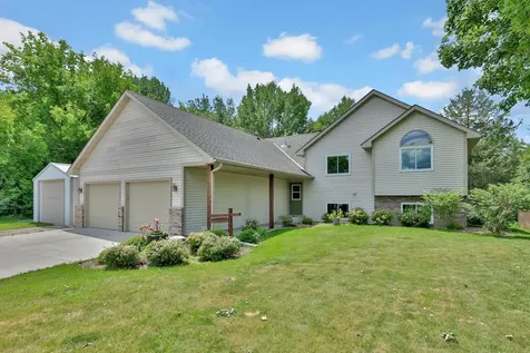 31066 Cedar Ridge Drive Lindstrom MN 55045