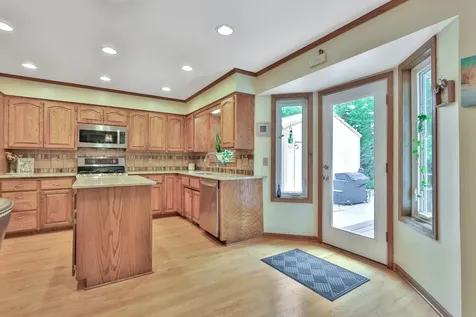 31066 Cedar Ridge Drive Lindstrom MN 55045