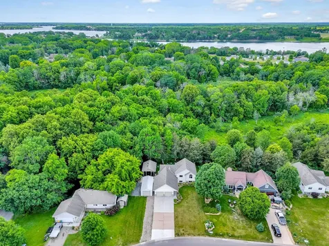 31066 Cedar Ridge Drive Lindstrom MN 55045