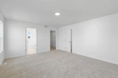 8921 Periwinkle Boulevard Woodbury MN 55129