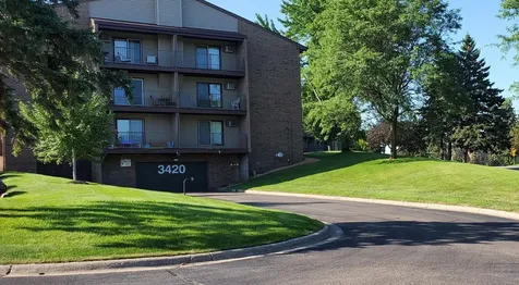 3420 Golfview Drive Eagan MN 55123