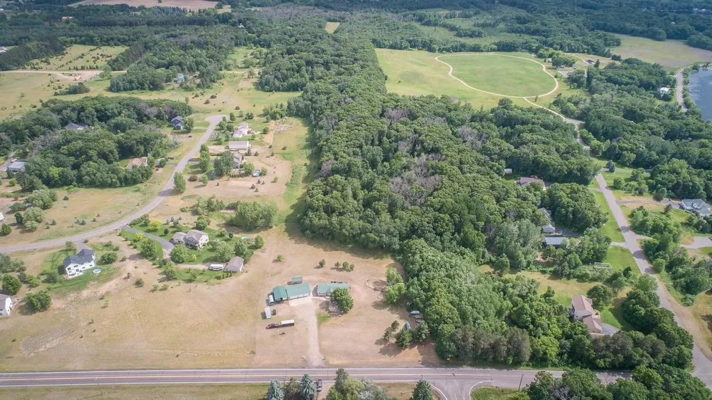 11585 269th Avenue NW Zimmerman MN 55398