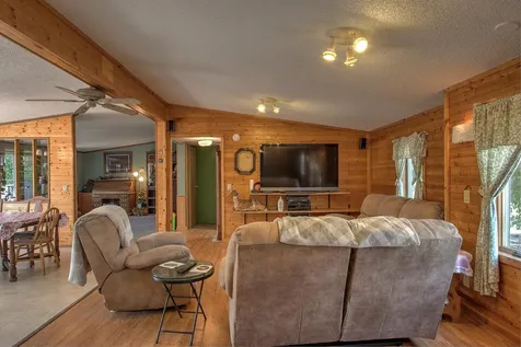 11585 269th Avenue NW Zimmerman MN 55398