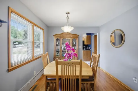 430 5th Street SW Plainview MN 55964