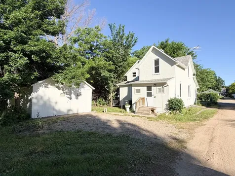 1304 3rd Avenue Worthington MN 56187
