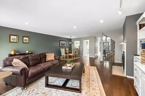 1092 Ivy Hill Drive Mendota Heights MN 55118