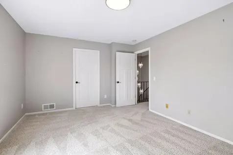 1092 Ivy Hill Drive Mendota Heights MN 55118