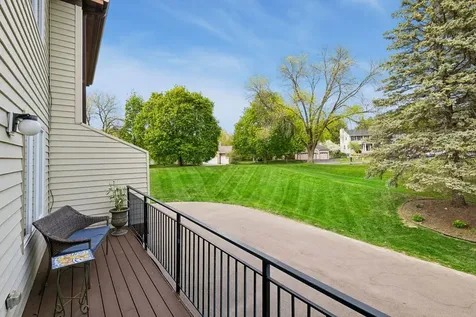1092 Ivy Hill Drive Mendota Heights MN 55118