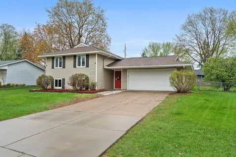 1047 Lowell Drive Apple Valley MN 55124