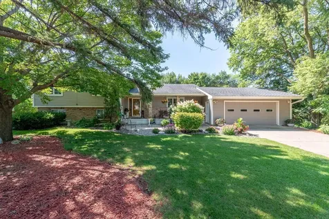 20206 Monks Avenue Mankato MN 56001