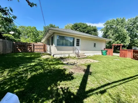 3611 Hampshire Avenue N Crystal MN 55427