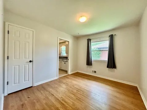 3611 Hampshire Avenue N Crystal MN 55427