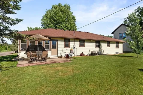 621 Main Street N Lonsdale MN 55046