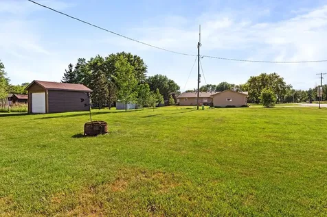 621 Main Street N Lonsdale MN 55046
