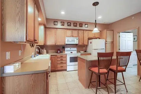 14012 54th Avenue N Plymouth MN 55446