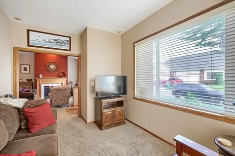 14012 54th Avenue N Plymouth MN 55446
