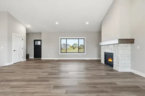 1483 48th Street Somerset WI 54025