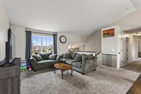 25495 10th Street W Zimmerman MN 55398