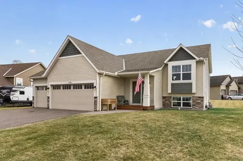 25495 10th Street W Zimmerman MN 55398