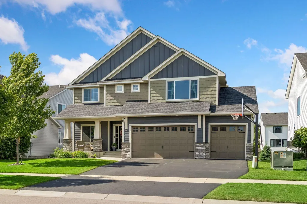 5346 Pine Island Road Woodbury MN 55129