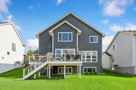 5346 Pine Island Road Woodbury MN 55129