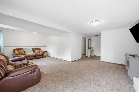 421 Rensvold Boulevard Moorhead MN 56560