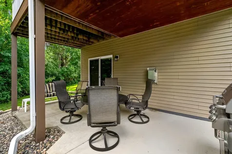 15305 Stonewood Court Burnsville MN 55306