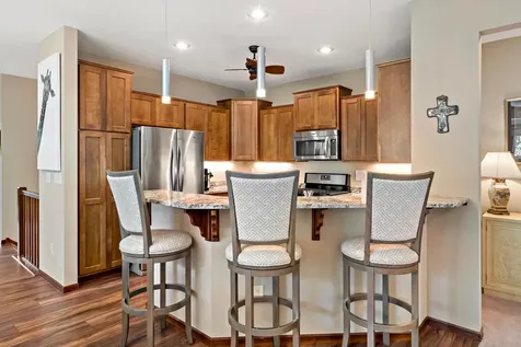 15305 Stonewood Court Burnsville MN 55306