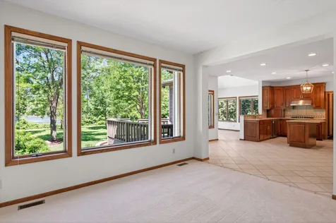 3034 Edgewater Drive Woodbury MN 55125