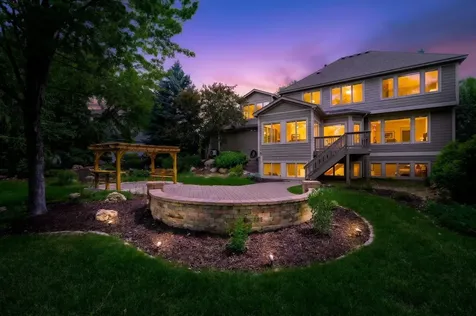 3034 Edgewater Drive Woodbury MN 55125