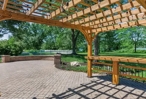 3034 Edgewater Drive Woodbury MN 55125