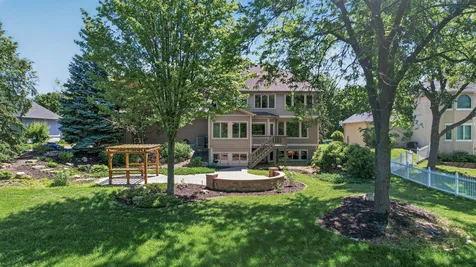 3034 Edgewater Drive Woodbury MN 55125
