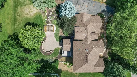 3034 Edgewater Drive Woodbury MN 55125