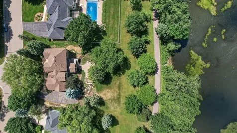 3034 Edgewater Drive Woodbury MN 55125
