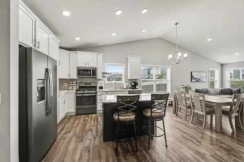 1321 Chestnut Circle Carver MN 55315