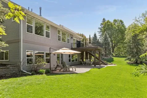 14 Beebe Avenue Mendota Heights MN 55118