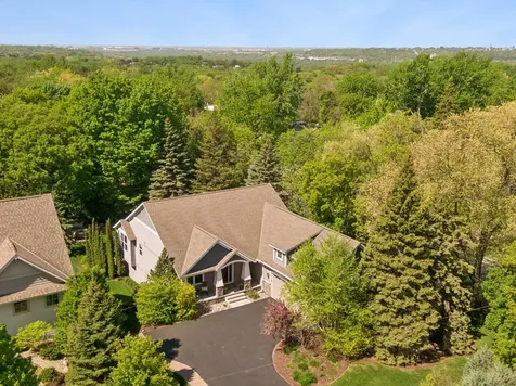 14 Beebe Avenue Mendota Heights MN 55118