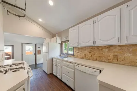 109 Florence Street Mankato MN 56001
