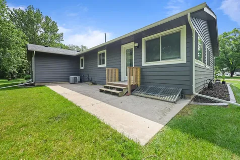 611 8th Avenue N Sauk Rapids MN 56379
