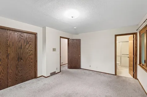 10647 Utica Road Bloomington MN 55437