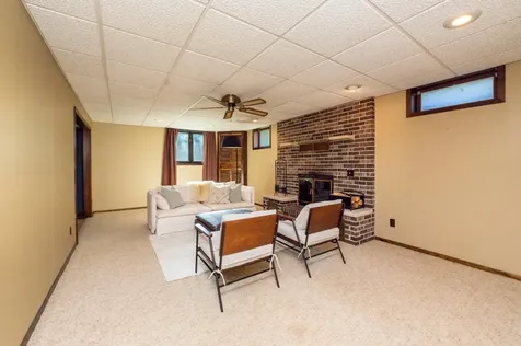 2705 Larch Lane N Plymouth MN 55441