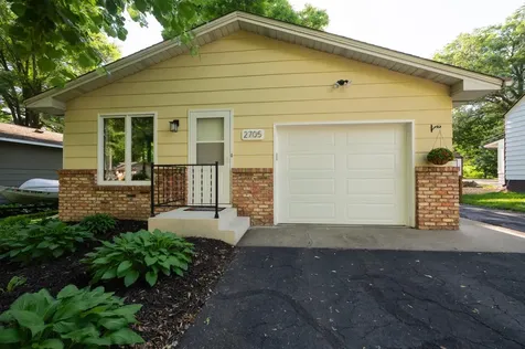 2705 Larch Lane N Plymouth MN 55441