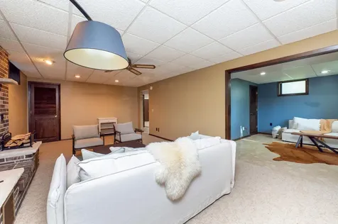 2705 Larch Lane N Plymouth MN 55441
