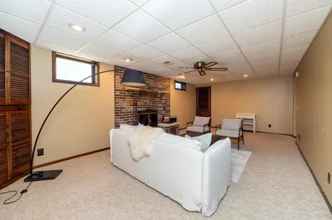 2705 Larch Lane N Plymouth MN 55441